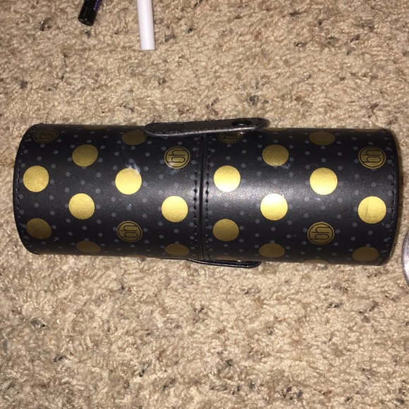 Full BH brush set and carrier - Picture 4 of 5